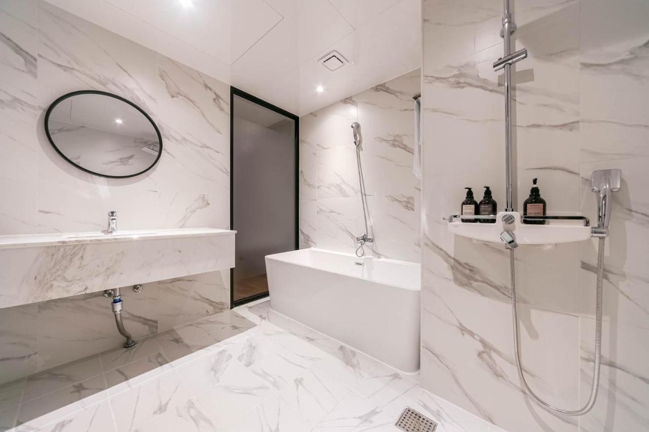Pohang Brown Dot Hotel Екстериор снимка